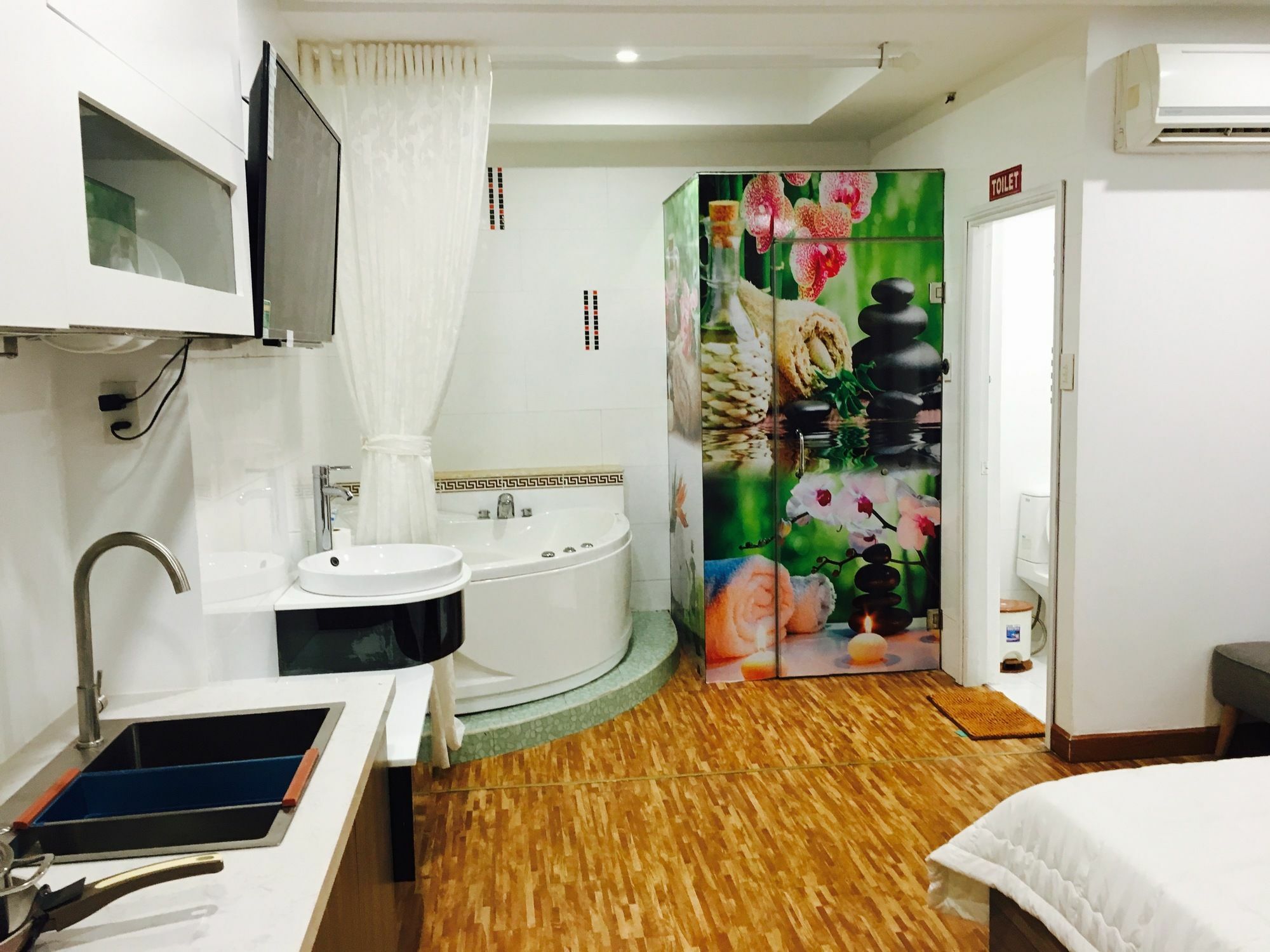 Smiley Apartment 11 Хошимин Экстерьер фото